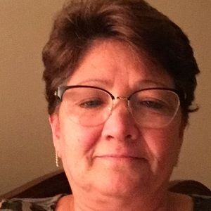 Meet your Posher, Connie